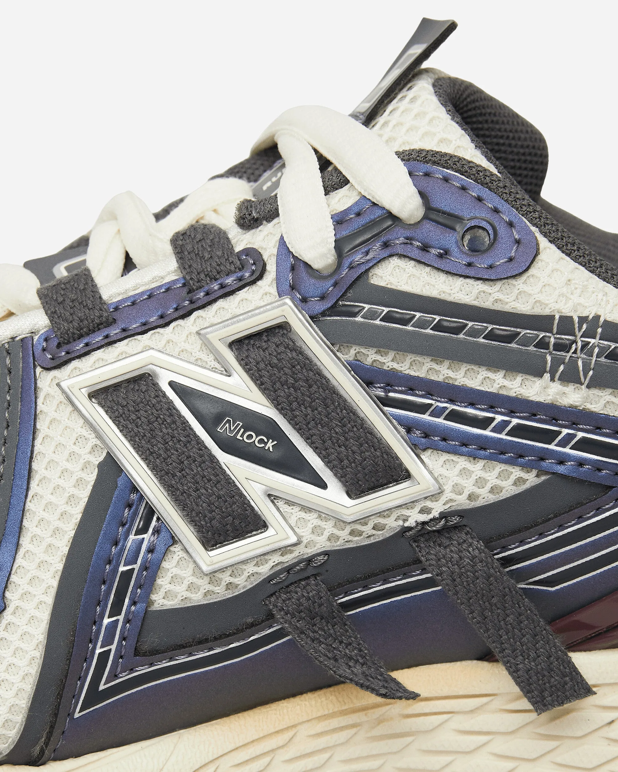 1906A Sneakers Inkwell / Sea Salt / Faded Plum