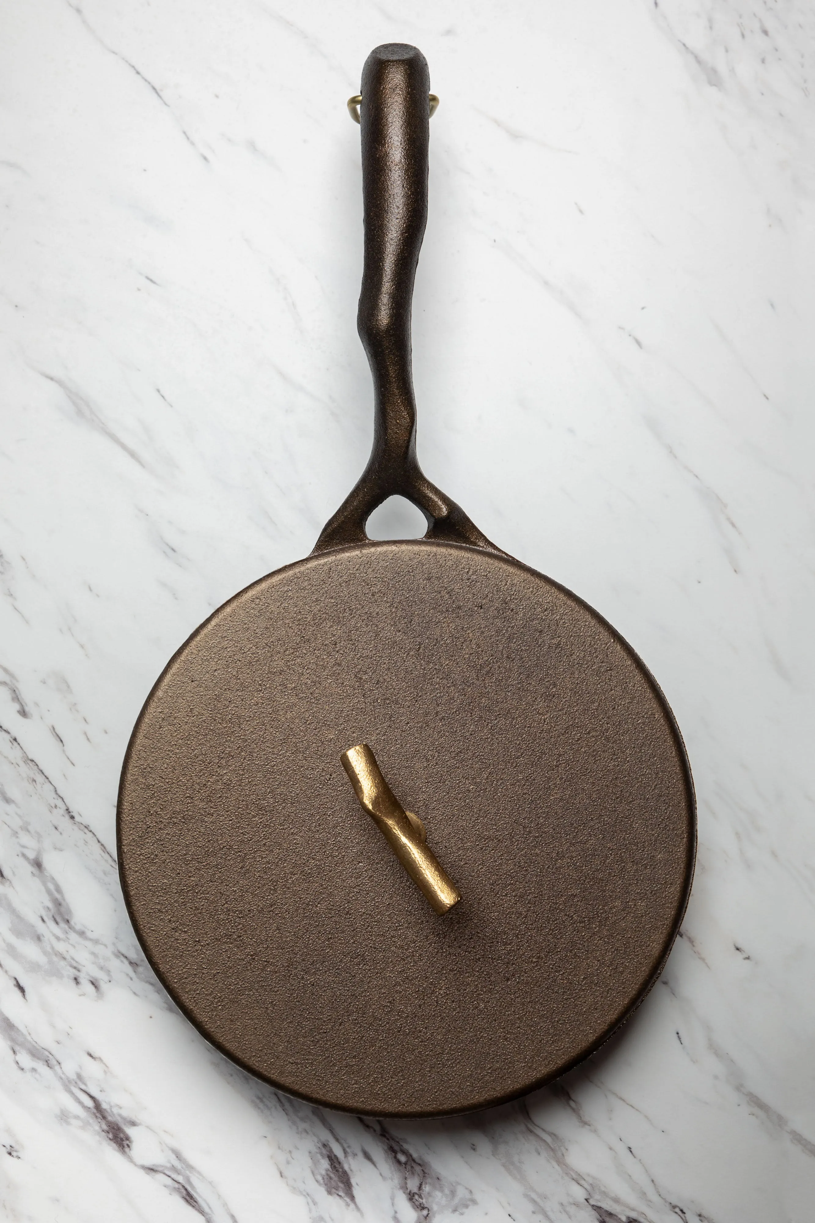 9 in Cast Iron Self-Basting Lid