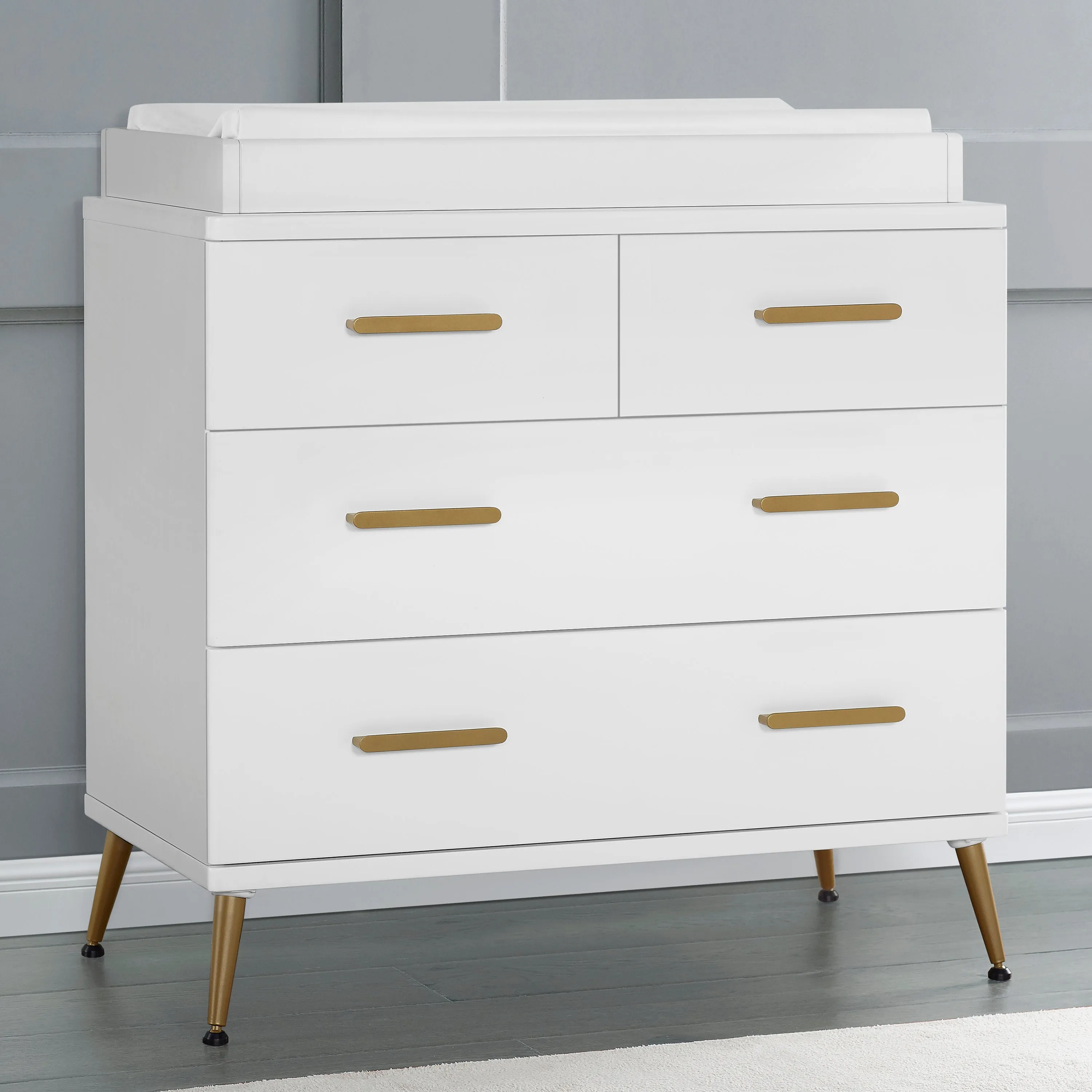 Sloane 4 Drawer Dresser with Changing Top