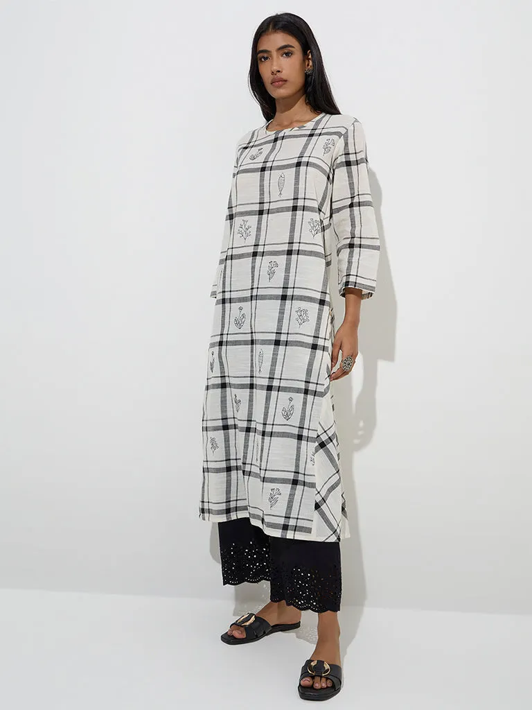 Utsa White Checkered Cotton A-Line Kurta