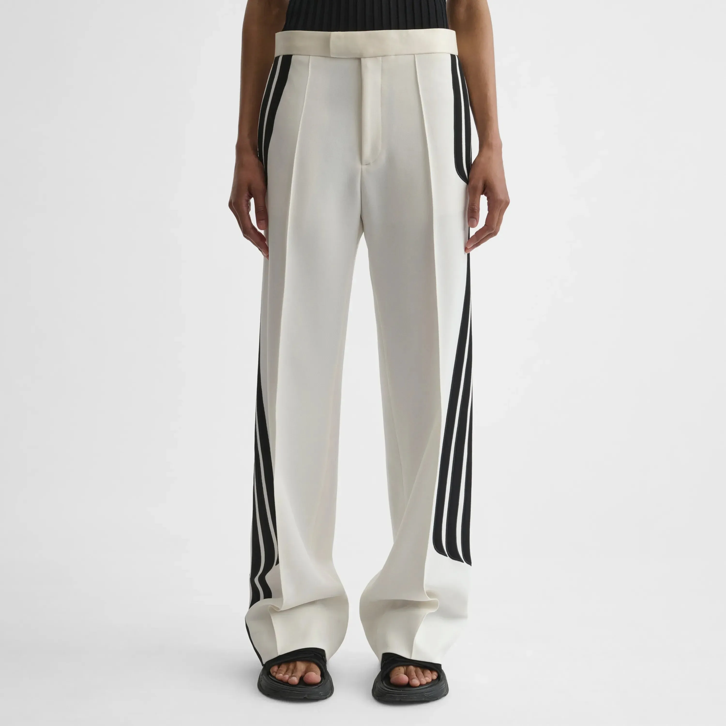 WAVE TROUSERS | black and white technical tailoring