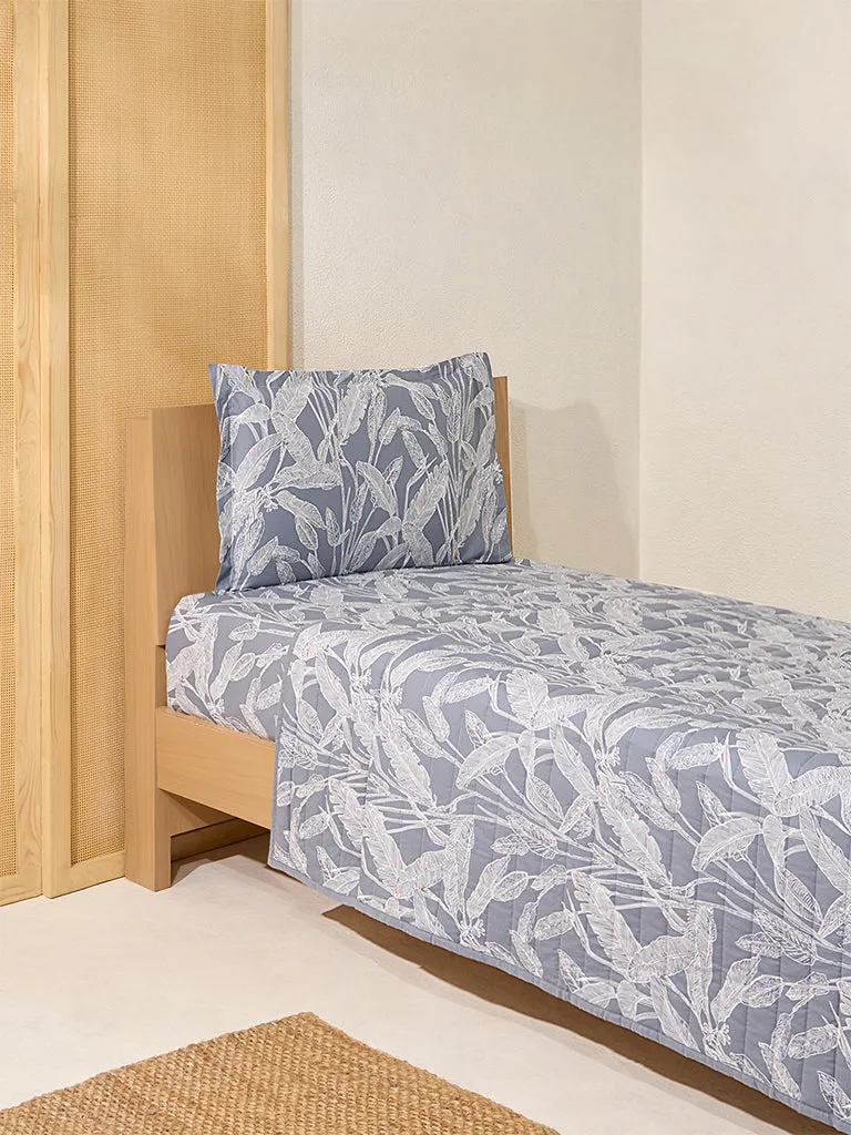 Westside Home Dusty Blue Foliage Print Reversible Quilted Single Bed Comforter